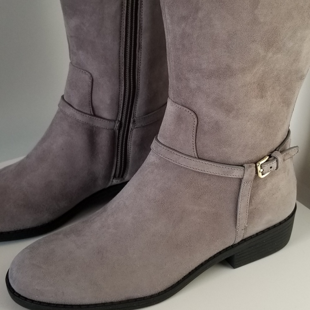 Like new Cole Haan Suede Boots